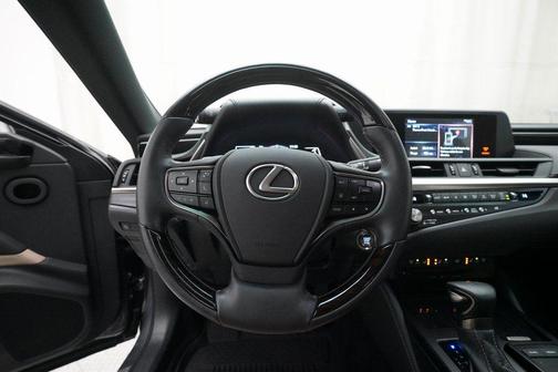 2021 Lexus ES 350 Luxury