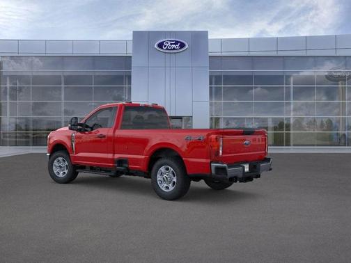 2026 Ford F-350 XLT