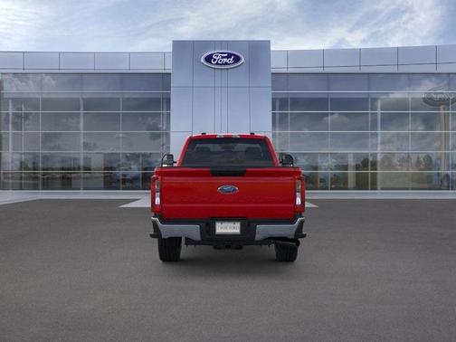 2026 Ford F-350 XLT