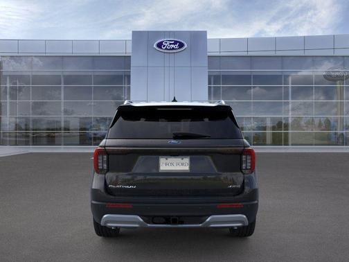Agate Black Metallic 2026 Ford Explorer Platinum