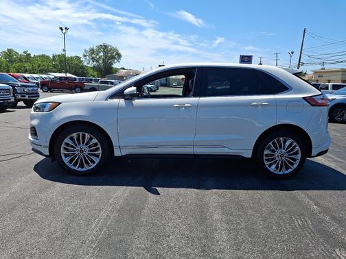 STAR WHITE 2022 Ford Edge TITANIUM