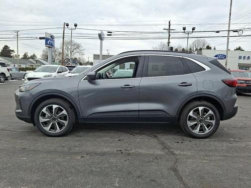 2024 Ford Escape Platinum