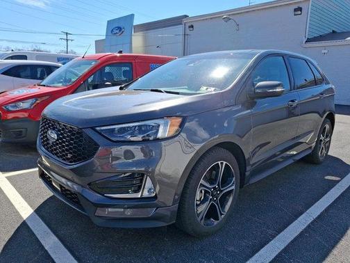 2020 Ford Edge ST