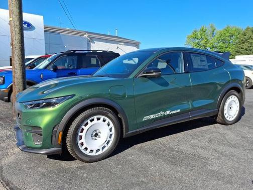 2025 Ford Mustang Mach-E GT