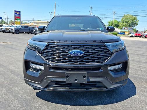 AGATE BLACK METALLIC 2022 Ford Explorer ST-LINE