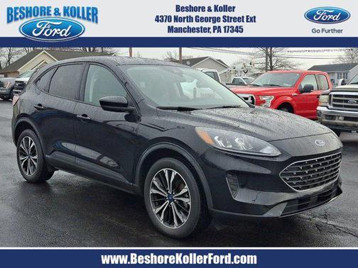 2022 Ford Escape SE
