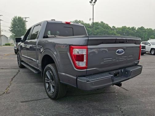 CARBONIZED GRAY METALLIC 2023 Ford F-150 LARIAT
