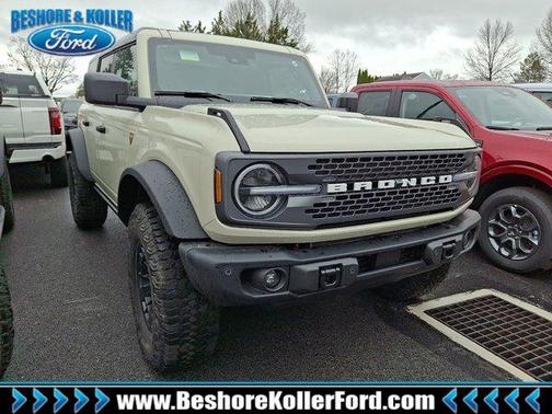 Desert Sand 2026 Ford Bronco Badlands