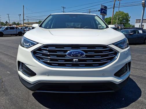 STAR WHITE 2024 Ford Edge TITANIUM