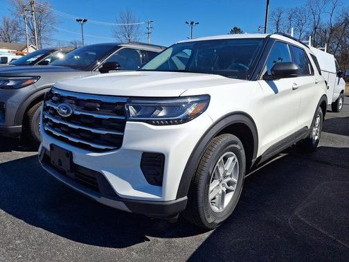 2026 Ford Explorer Active w/200A Pkg