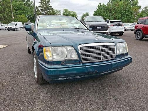 1994 Mercedes-Benz E-Class 2dr Cabriolet 3.2L Auto