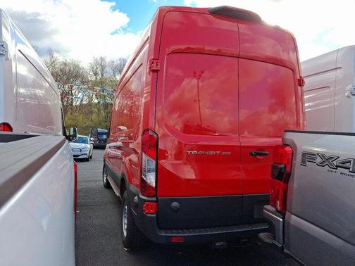 2024 Ford Transit-250 Base