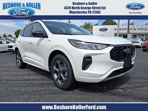 STAR WHITE METALLIC TRI-COA 2024 Ford Escape ST-LINE