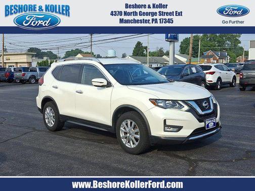 2017 Nissan Rogue SV