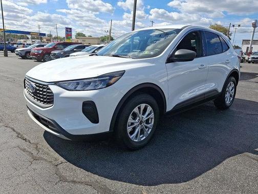 OXFORD WHITE 2024 Ford Escape ACTIVE
