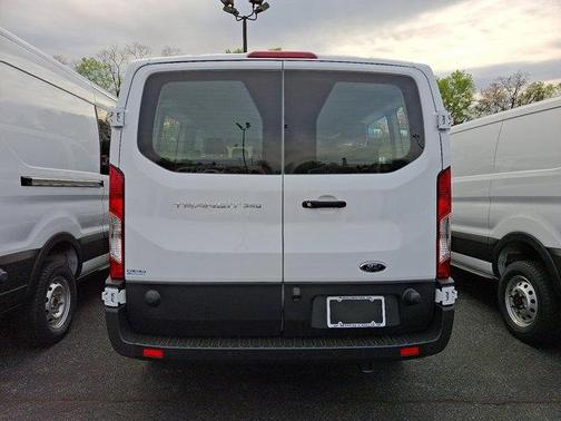 2025 Ford Transit-350 XL