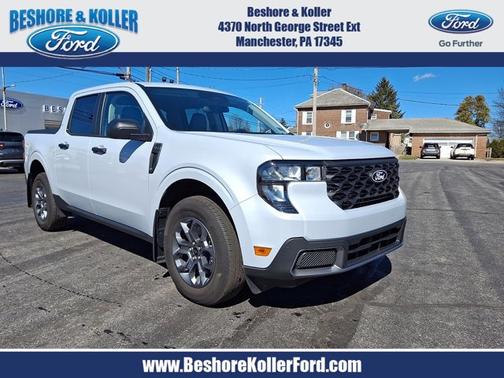 SPACE WHITE METALLIC 2025 Ford Maverick XLT