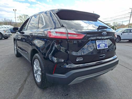AGATE BLACK METALLIC 2023 Ford Edge SEL