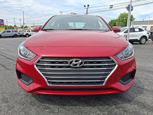 Pomegranate Red 2022 Hyundai Accent SE