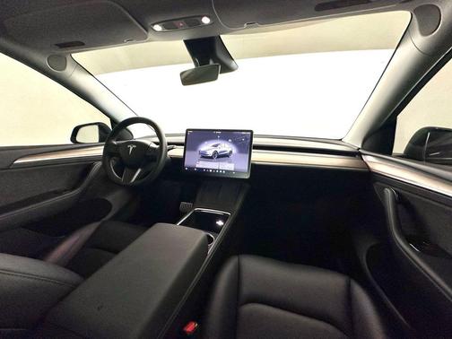 2023 Tesla Model Y Performance Dual Motor All-Wheel Drive
