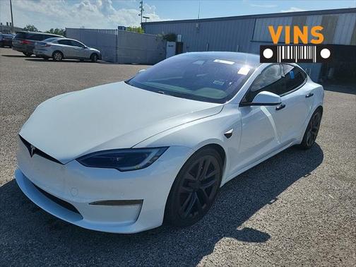 2022 Tesla Model S Plaid