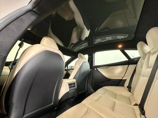 2020 Tesla Model S Long Range Plus
