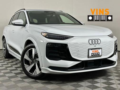 2025 Audi Q6 e-tron Prestige quattro
