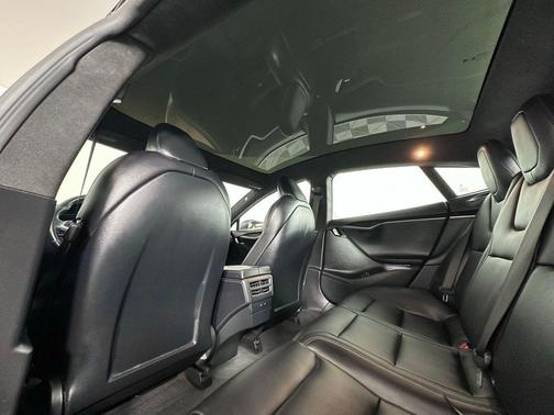 Midnight Silver Metallic 2020 Tesla Model S Performance