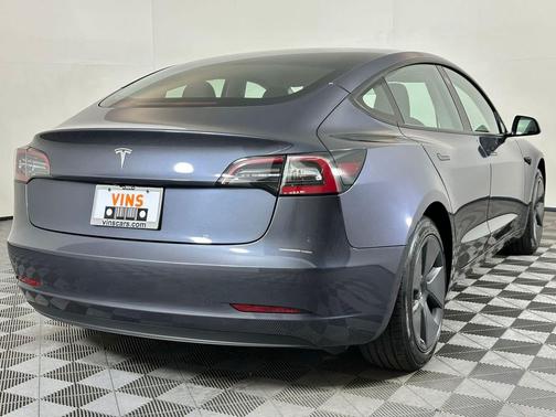 2023 Tesla Model 3 Standard Range