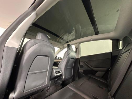 2023 Tesla Model Y Performance Dual Motor All-Wheel Drive