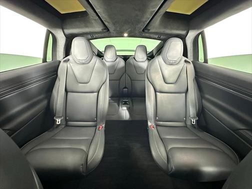 2023 Tesla Model X Plaid Tri Motor All-Wheel Drive
