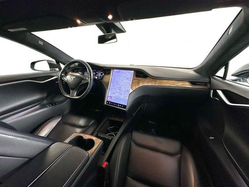 2020 Tesla Model S Long Range Plus