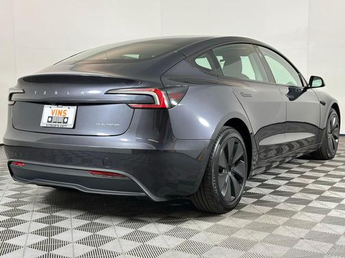 2024 Tesla Model 3 Long Range