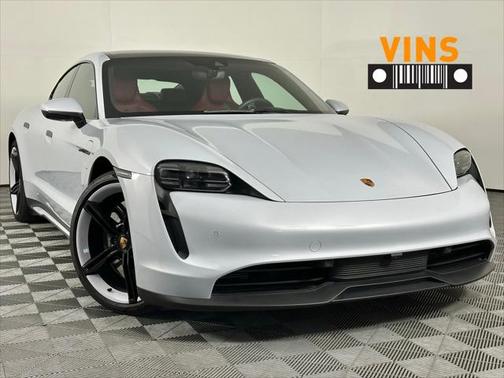 2022 Porsche Taycan 4S