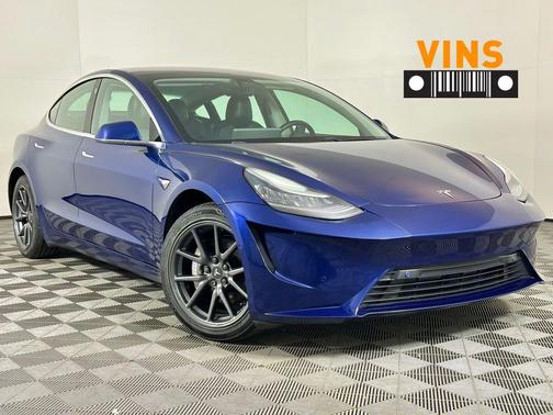 Deep Blue Metallic 2019 Tesla Model 3 Standard Range Plus
