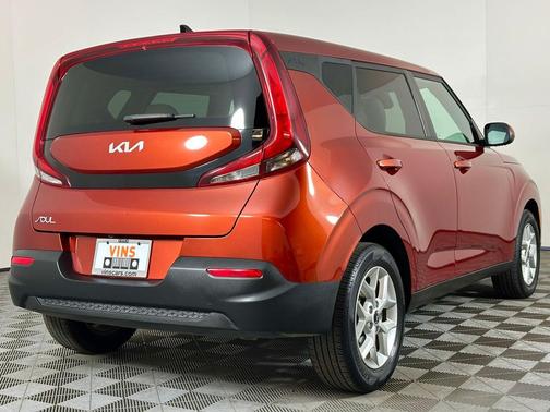 2022 Kia Soul LX