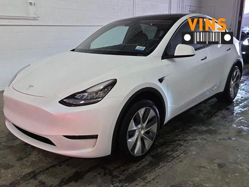 2023 Tesla Model Y Long Range Dual Motor All-Wheel Drive