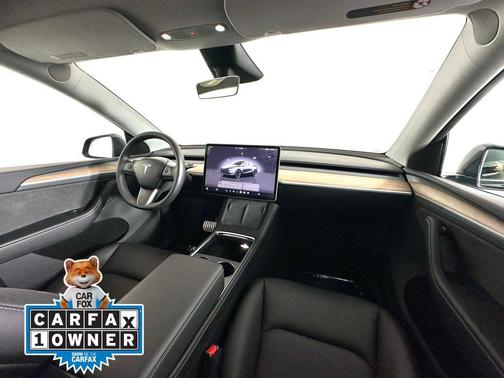 2024 Tesla Model Y Performance Dual Motor All-Wheel Drive