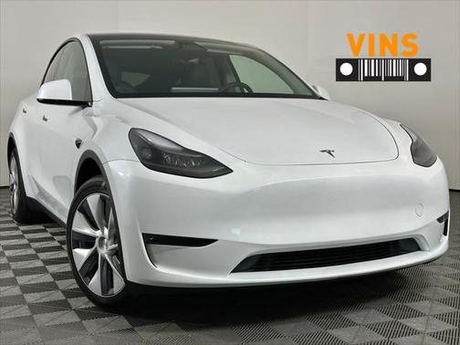 2024 Tesla Model Y Long Range Dual Motor All-Wheel Drive