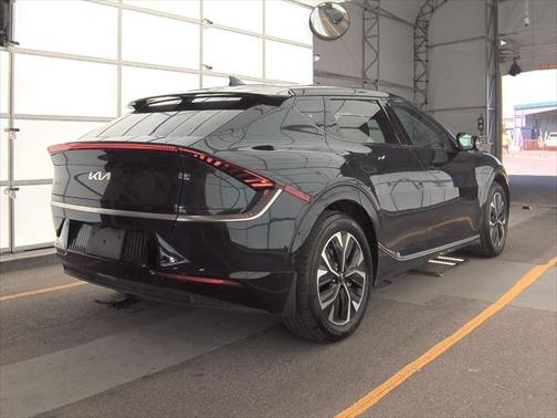 2023 Kia EV6 Wind