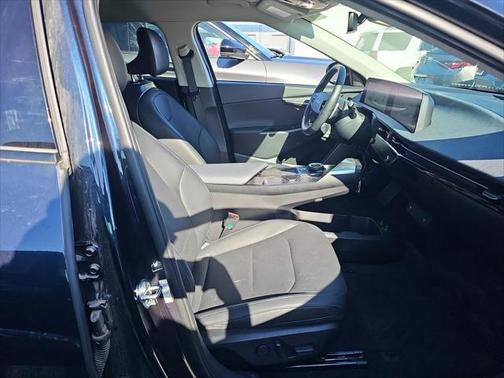 2023 Kia EV6 Wind