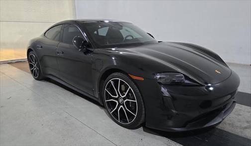 2022 Porsche Taycan Base