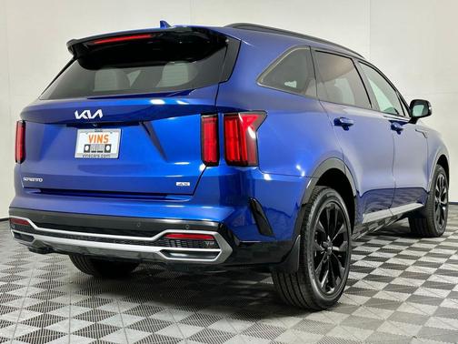 2023 Kia Sorento SX