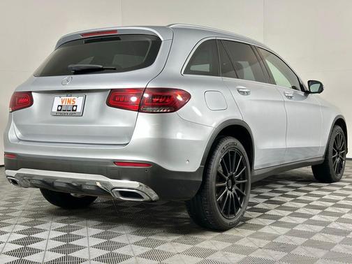 Iridium Silver Metallic 2020 Mercedes-Benz GLC 300 4MATIC