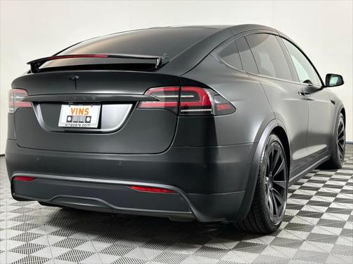 2022 Tesla Model X Dual Motor All-Wheel Drive