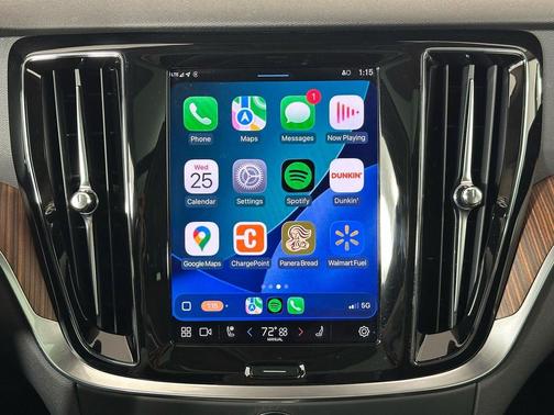 2025 Volvo V60 Cross Country Plus, B5 AWD Gas (mild hybrid)