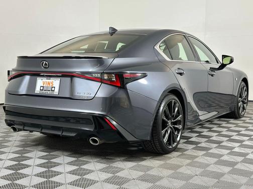 2022 Lexus IS 350 Base