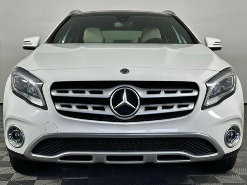Polar White 2019 Mercedes-Benz GLA 250 4MATIC