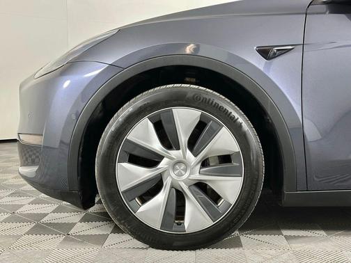 Midnight Silver Metallic 2020 Tesla Model Y Long Range Dual Motor All-Wheel Drive