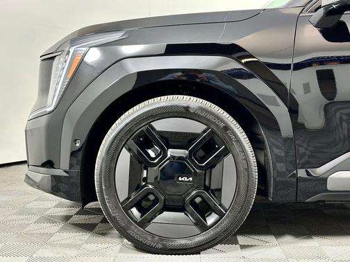 2024 Kia EV9 GT-Line